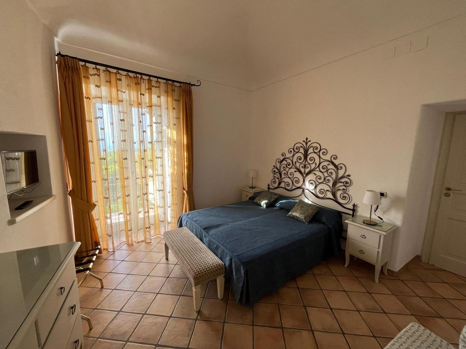 Chez Marie Ischia Villa ภายนอก รูปภาพ